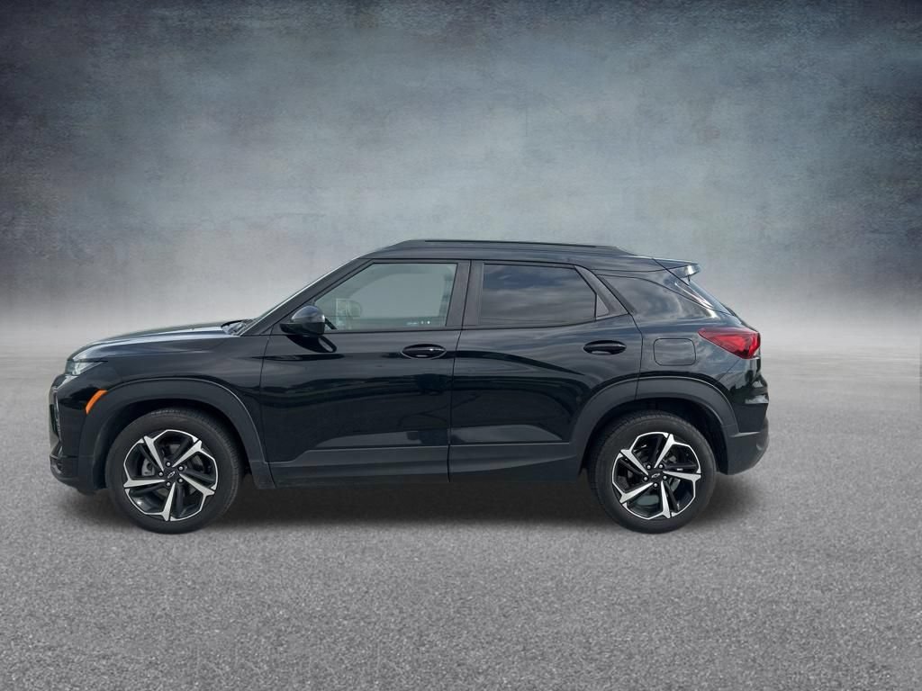 Used 2021 Chevrolet TrailBlazer RS w/ Convenience Package FWD image 2