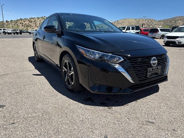 Used 2025 Nissan Sentra SV FWD image 10