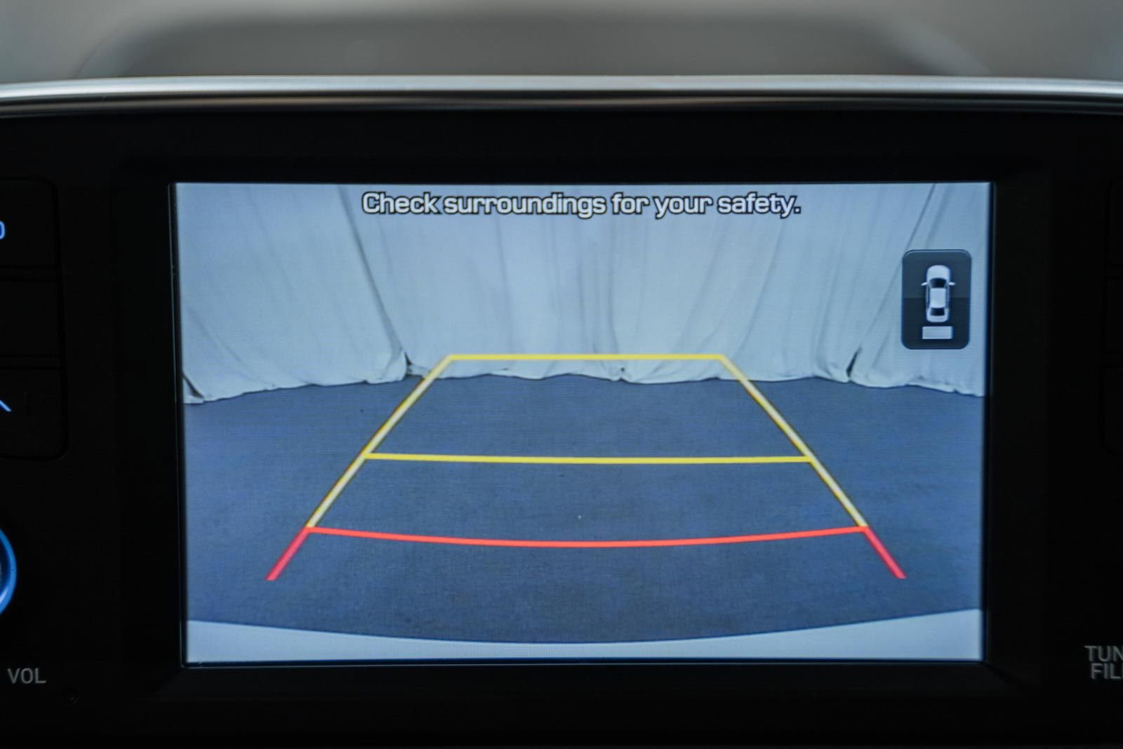 Used 2020 Hyundai Santa Fe SE image 43