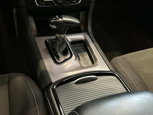 Used 2022 Dodge Charger R/T w/ Blacktop Package RWD image 16