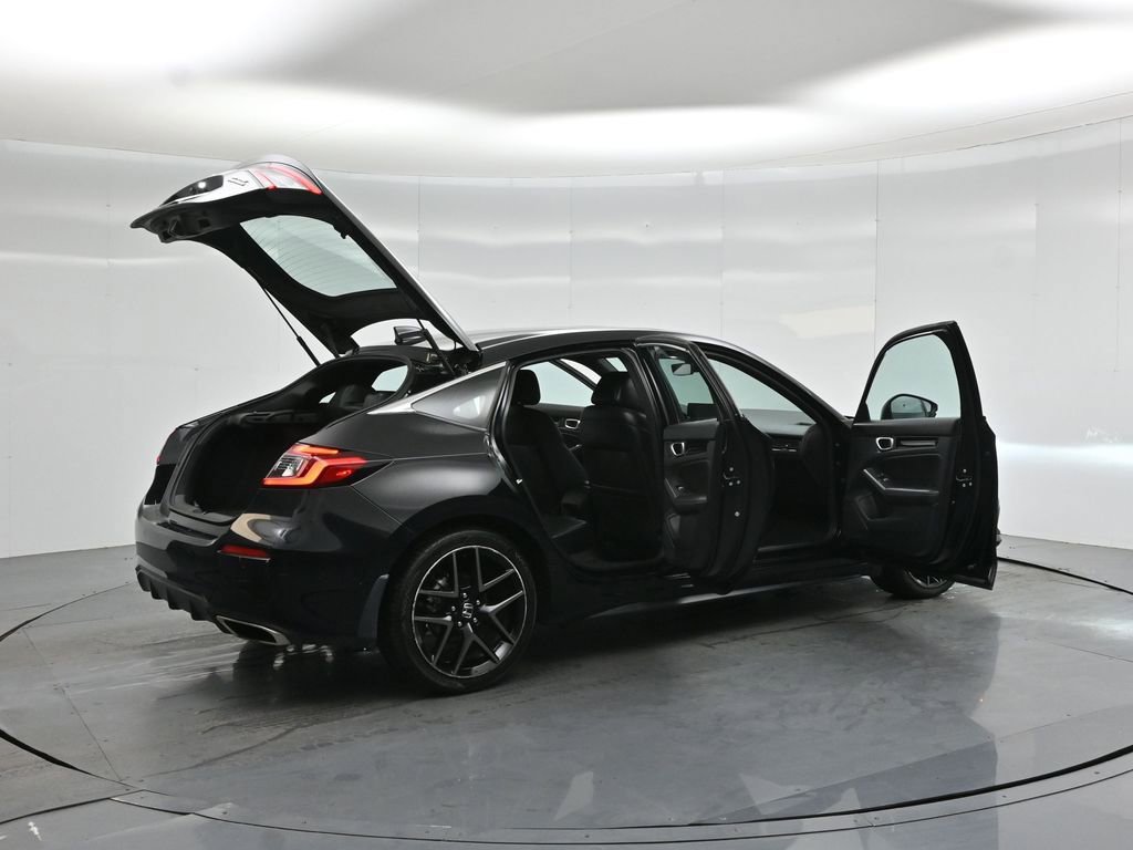 Used 2022 Honda Civic Sport Touring image 4