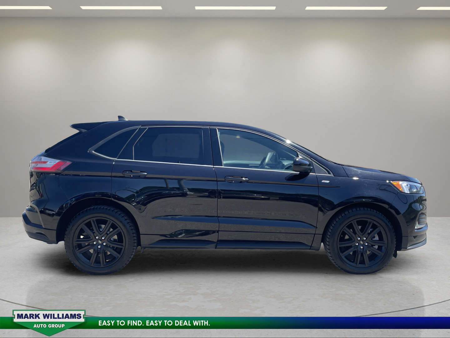 Certified 2024 Ford Edge ST-Line AWD/4WD image 2