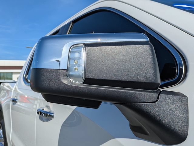 Used 2019 GMC Sierra 1500 Denali w/ Technology Package AWD/4WD image 12