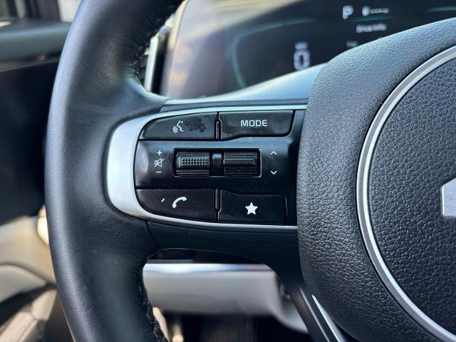Used 2025 Kia Sportage EX FWD image 27