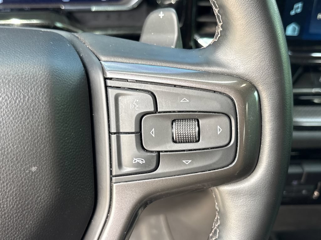 Used 2024 Chevrolet Silverado 1500 ZR2 w/ Technology Package AWD/4WD image 18