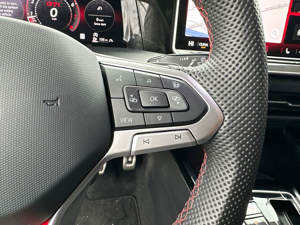 Used 2025 Volkswagen GTI SE FWD image 23