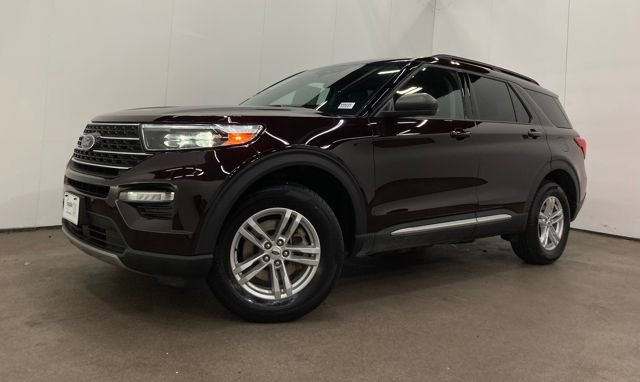 Certified 2023 Ford Explorer XLT w/ Equipment Group 202A
