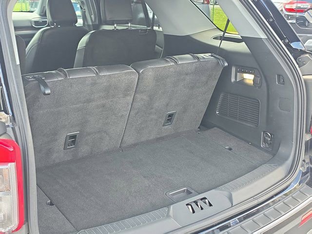 Certified 2023 Ford Explorer Limited w/ Limited Technology Package image 10