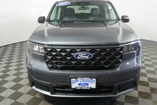 Certified 2025 Ford Maverick XLT w/ Equipment Group 302A AWD/4WD image 8