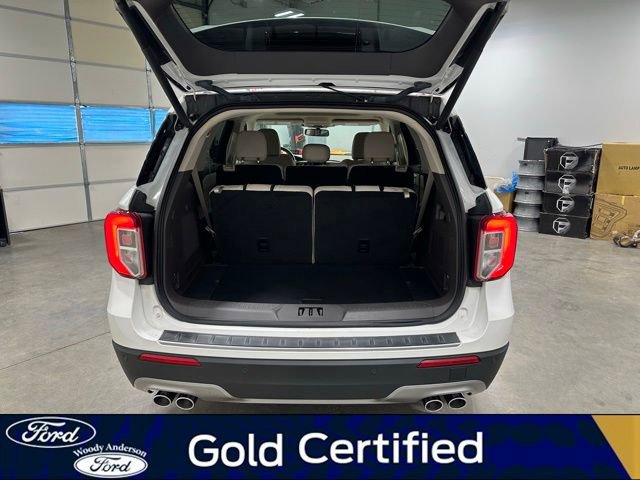 Certified 2022 Ford Explorer Platinum w/ Equipment Group 601A image 7