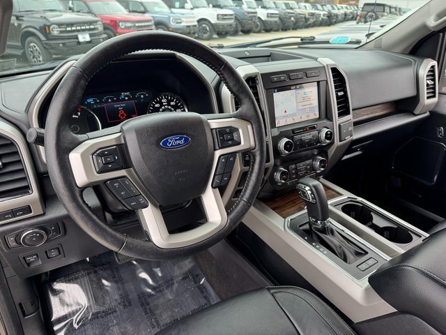 Certified 2019 Ford F150 Lariat w/ Equipment Group 502A Luxury image 3