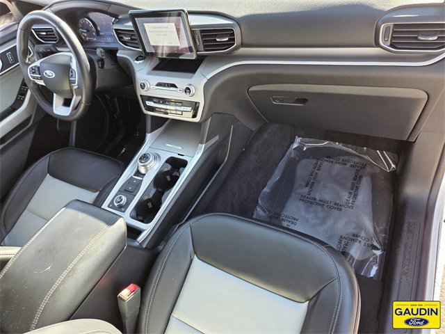 Certified 2023 Ford Explorer XLT w/ Equipment Group 202A image 17