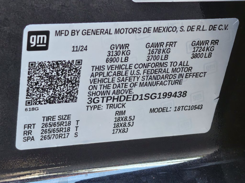 Used 2025 GMC Sierra 1500 SLT RWD image 38