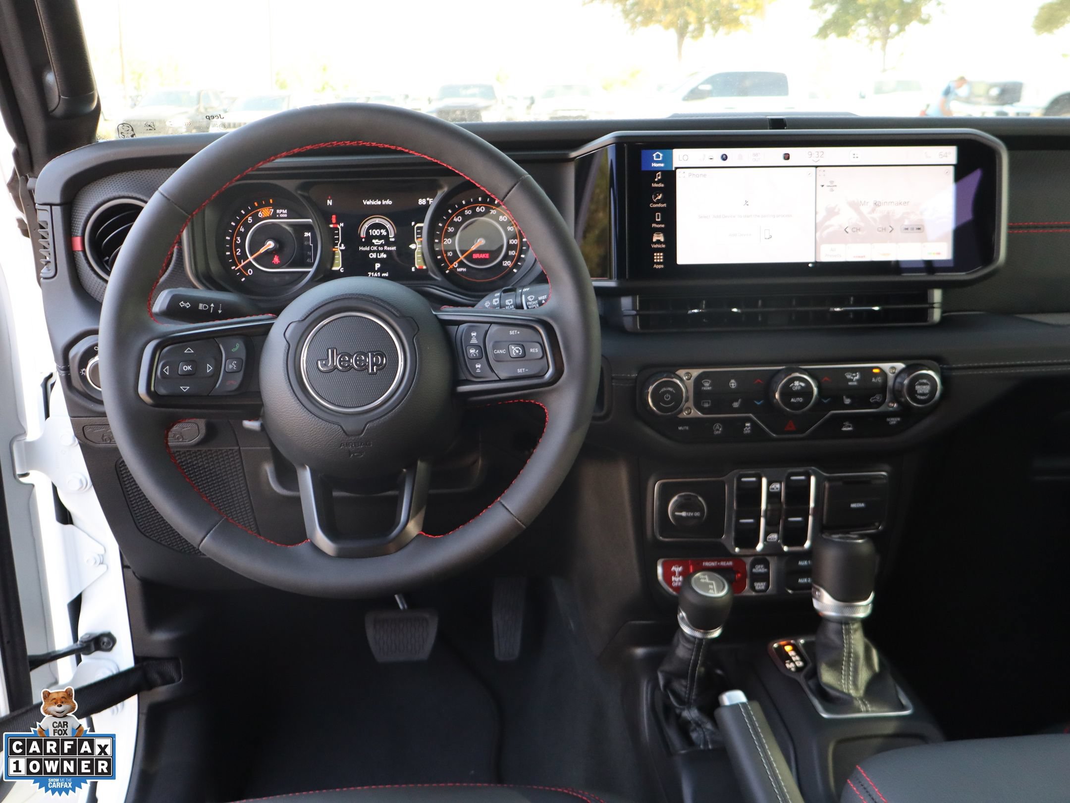 Used 2024 Jeep Wrangler Unlimited Rubicon w/ Convenience Group AWD/4WD image 19