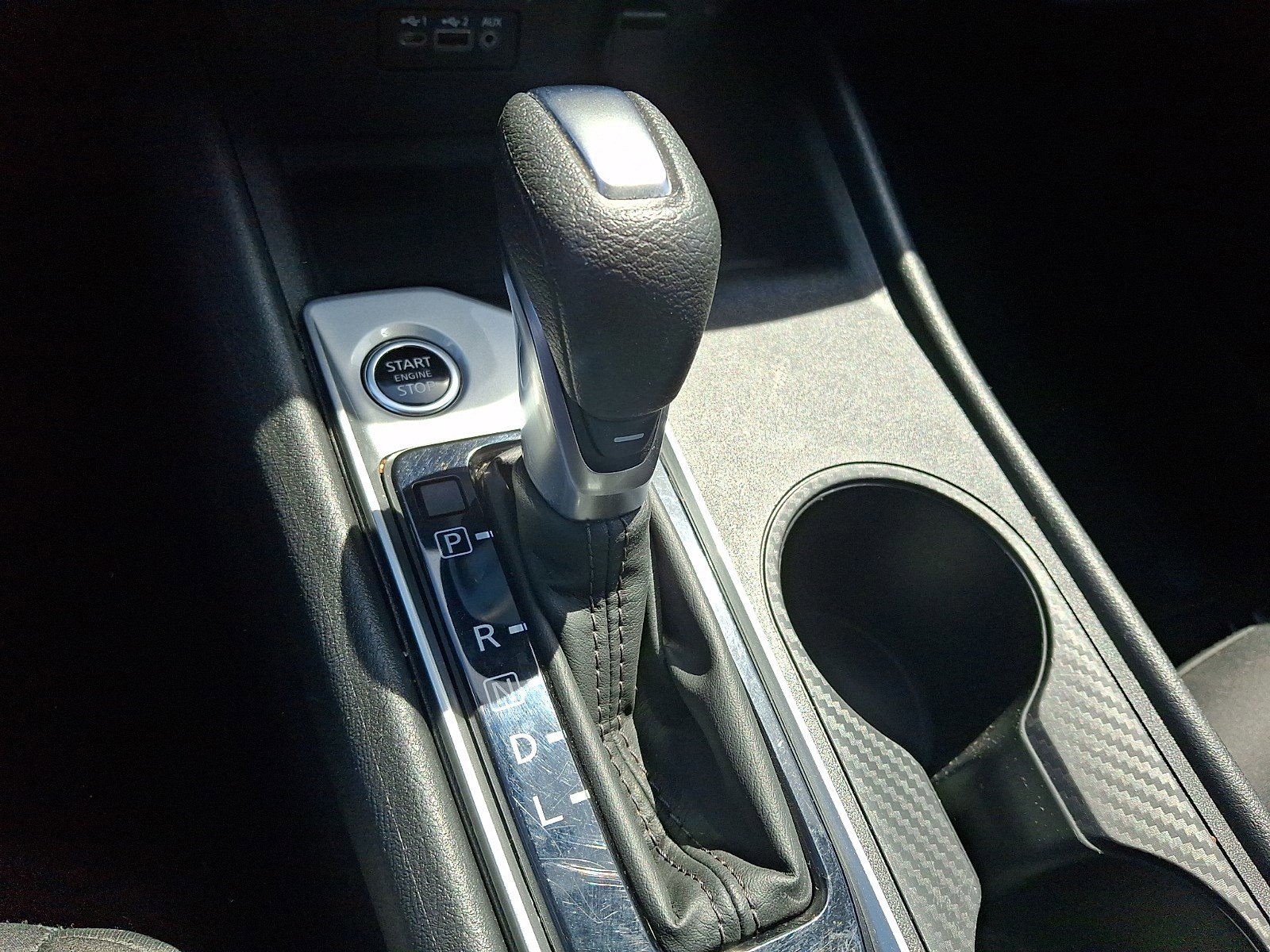 Used 2025 Nissan Altima 2.5 SV FWD image 13