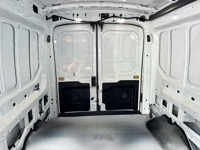 Certified 2024 Ford Transit 250 148 Medium Roof RWD image 29