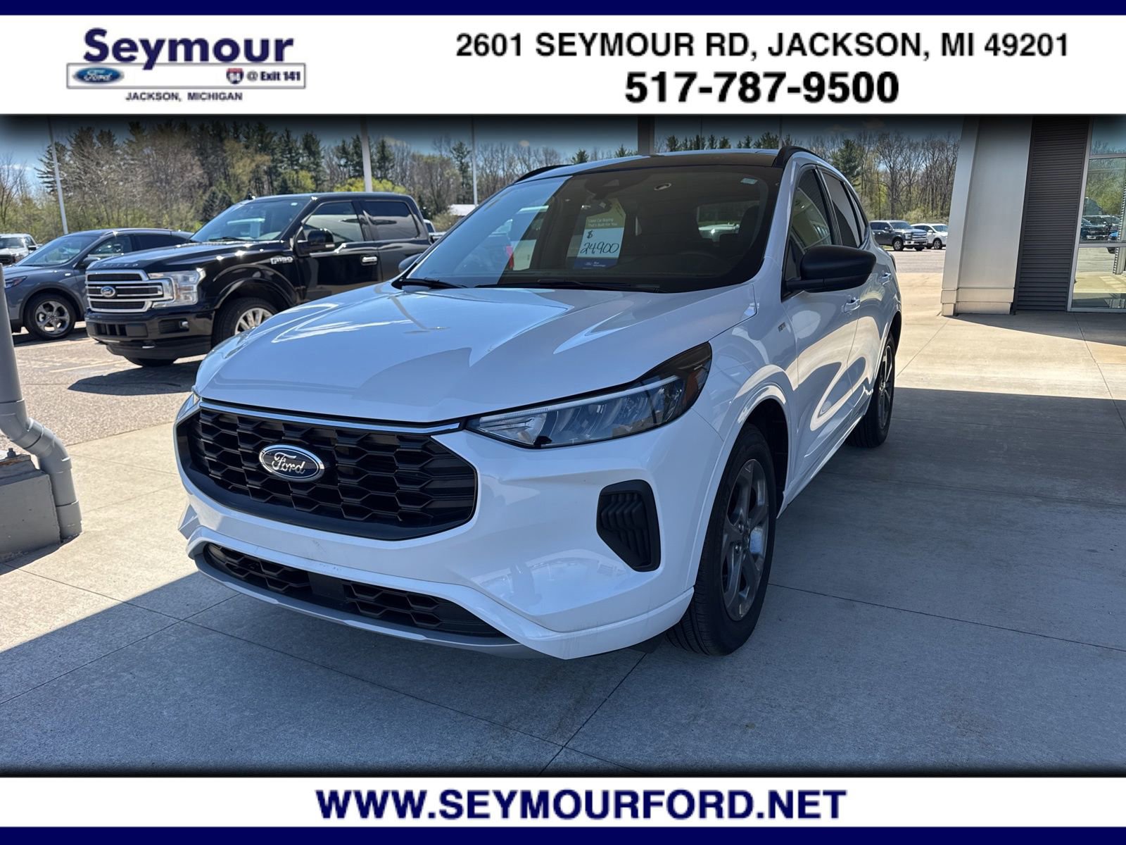Certified 2023 Ford Escape ST-Line w/ Tech Pack #1 AWD/4WD image 9