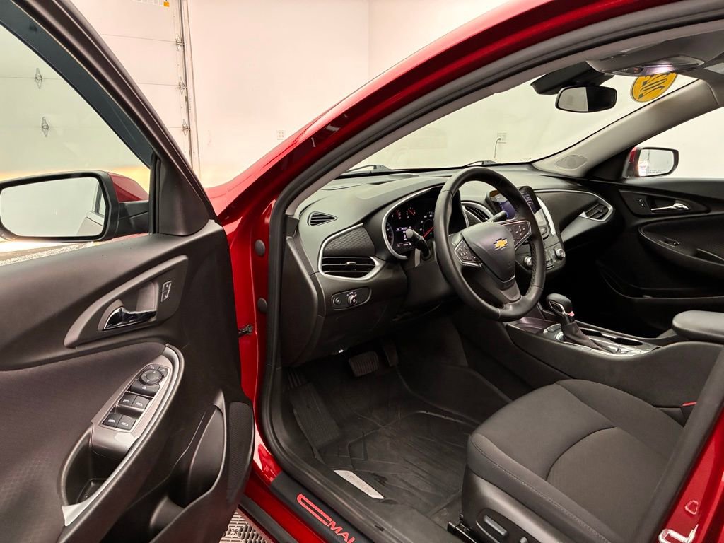 Used 2024 Chevrolet Malibu RS w/ LPO, Floor Liner Package image 15