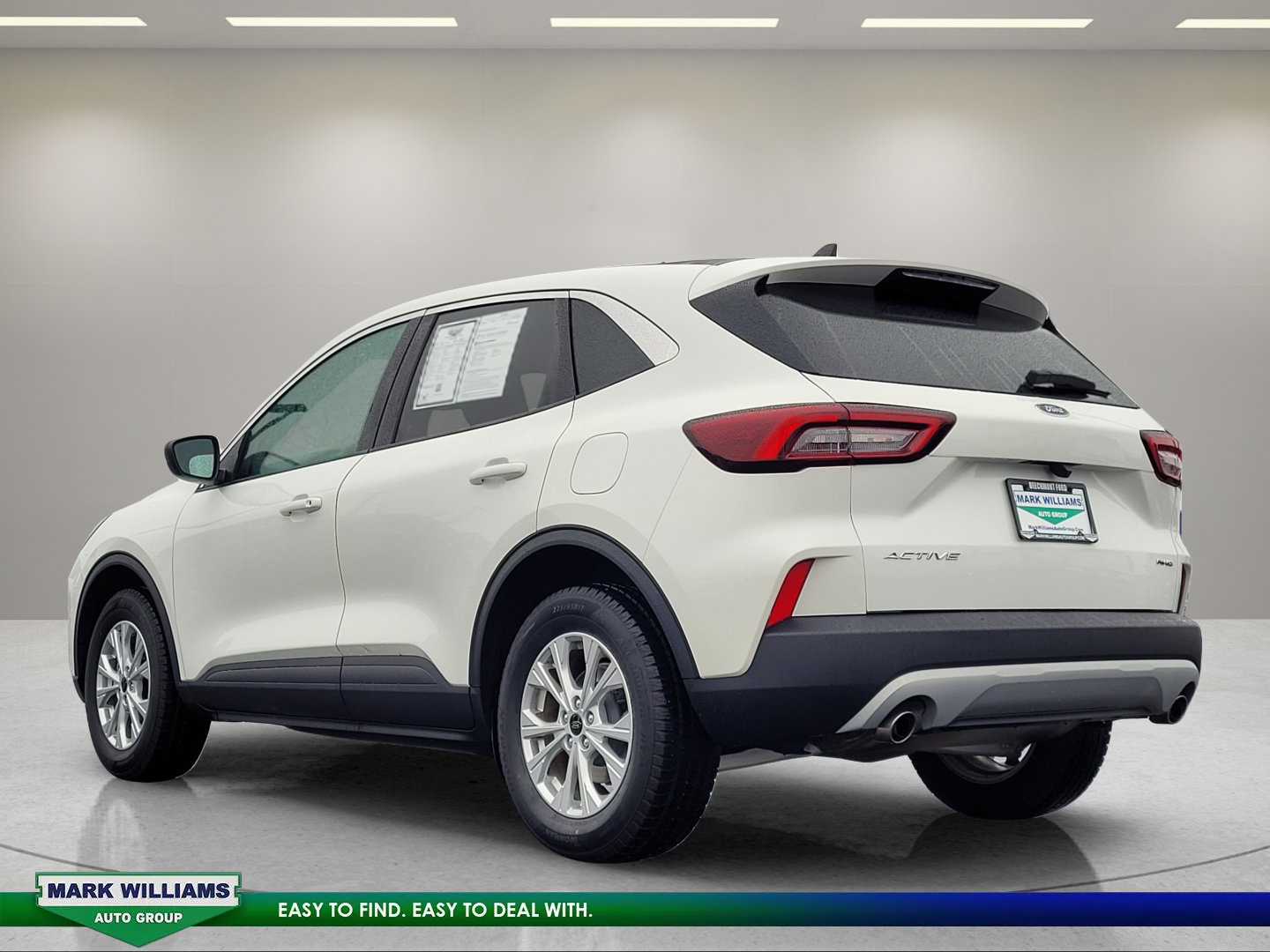 Certified 2023 Ford Escape Active AWD/4WD image 6