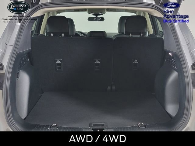 Certified 2020 Ford Escape SEL image 17