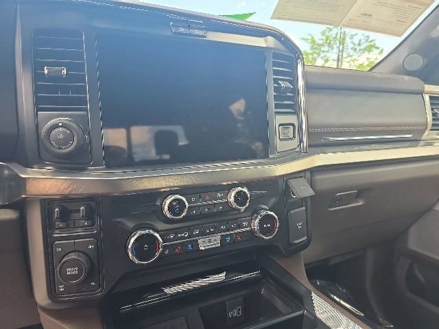 Certified 2025 Ford F250 King Ranch AWD/4WD image 20