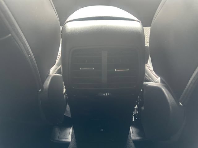 Certified 2025 Ford Escape ST-Line AWD/4WD image 25