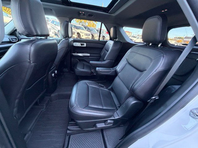 Certified 2024 Ford Explorer Limited AWD/4WD image 18