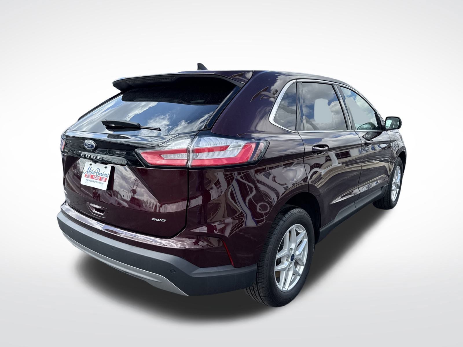 Certified 2022 Ford Edge SEL w/ Convenience Package image 4