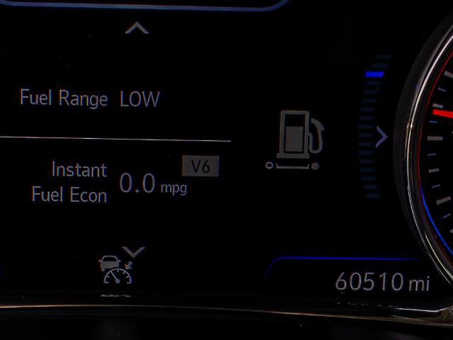 Used 2022 GMC Acadia Denali w/ Denali Ultimate Package image 19