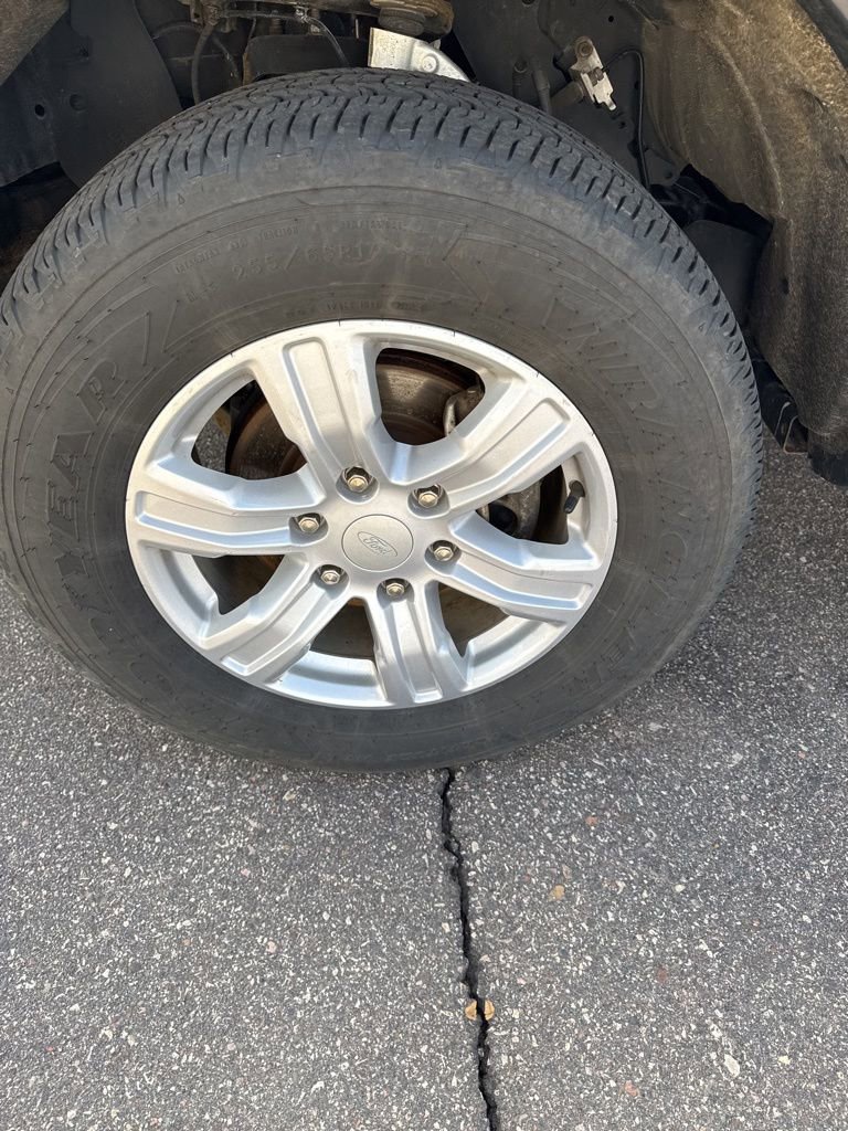 Certified 2019 Ford Ranger XL w/ Equipment Group 101A Mid image 9