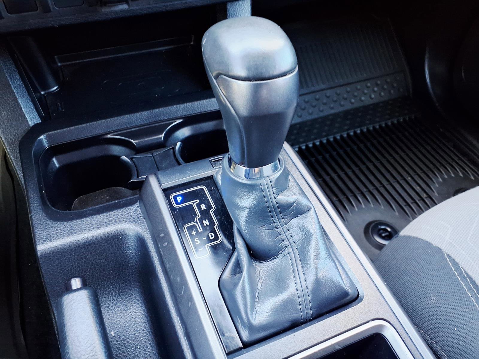 Used 2023 Toyota Tacoma TRD Off-Road image 26