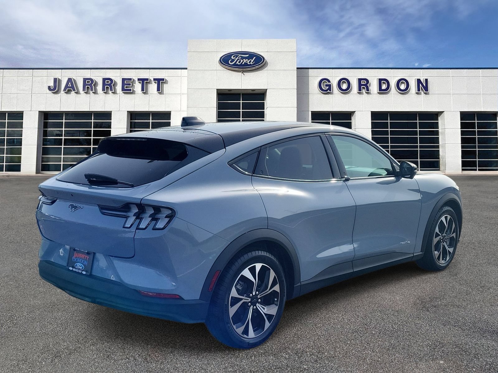 Certified 2025 Ford Mustang Mach-E Select w/ Comfort Package Lite AWD/4WD image 4