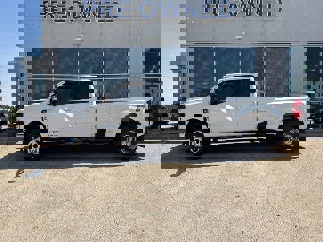 Certified 2024 Ford F350 Lariat w/ FX4 Off-Road Package image 4
