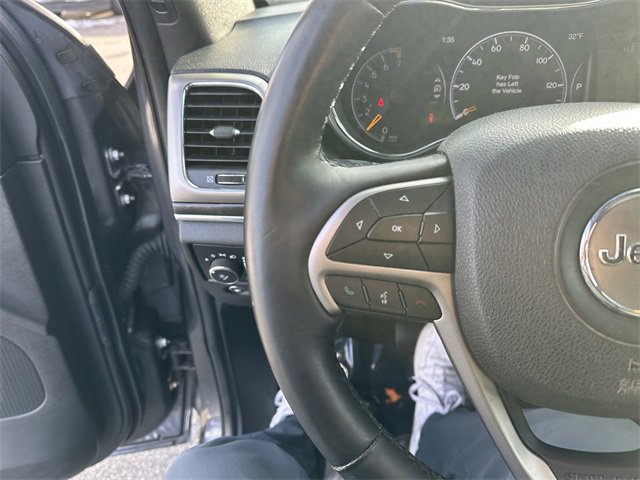 Used 2018 Jeep Grand Cherokee Limited image 29