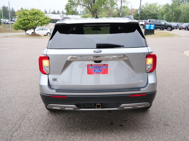 Certified 2022 Ford Explorer XLT w/ Equipment Group 202A AWD/4WD image 6
