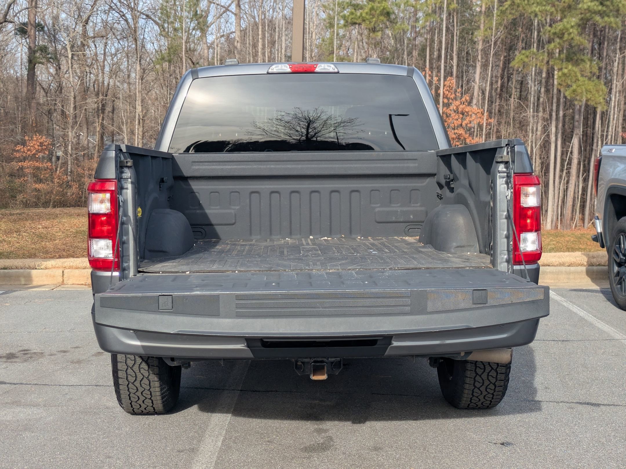 Certified 2022 Ford F150 XL w/ STX Appearance Package image 28
