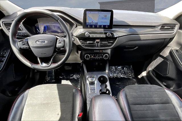 Certified 2022 Ford Escape SEL w/ SEL Stealth AWD Package image 7
