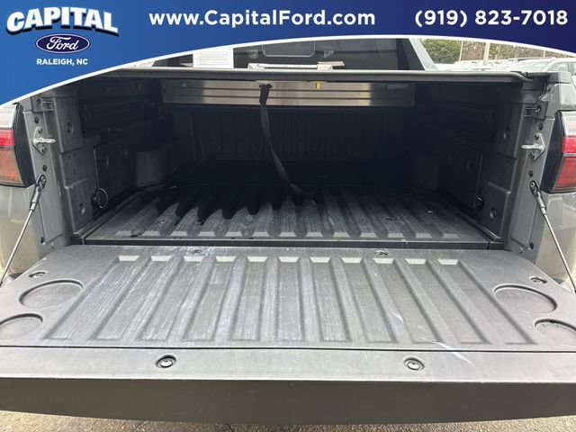 Used 2022 Hyundai Santa Cruz SEL Premium image 15