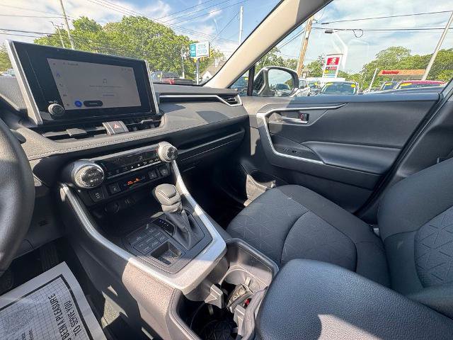 Used 2025 Toyota RAV4 XLE w/ Convenience Package AWD/4WD image 24