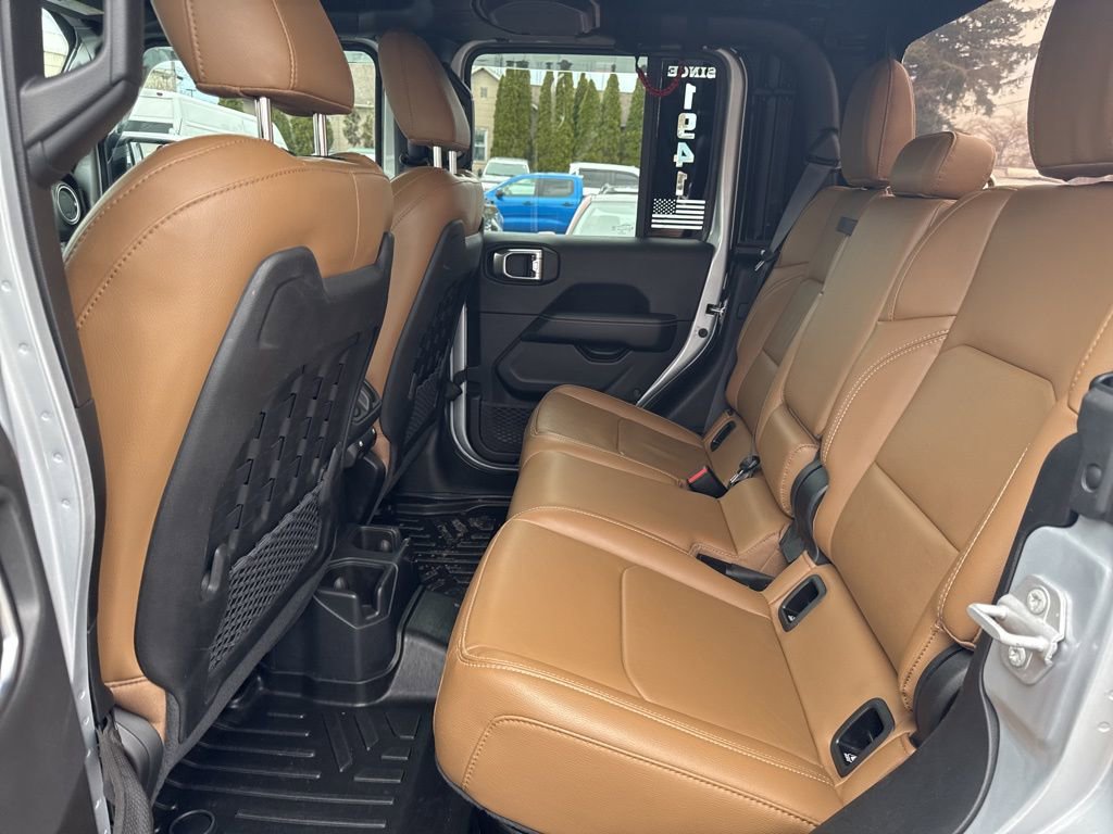 Used 2023 Jeep Gladiator Rubicon w/ Cold Weather Group image 42