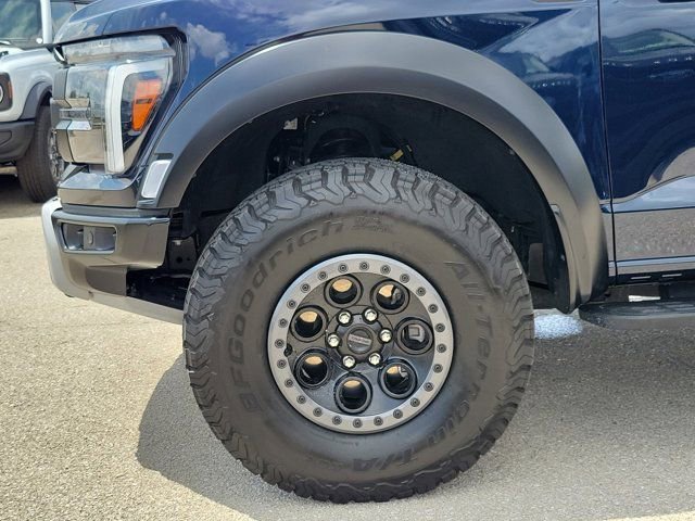 Certified 2025 Ford F150 Raptor AWD/4WD image 8