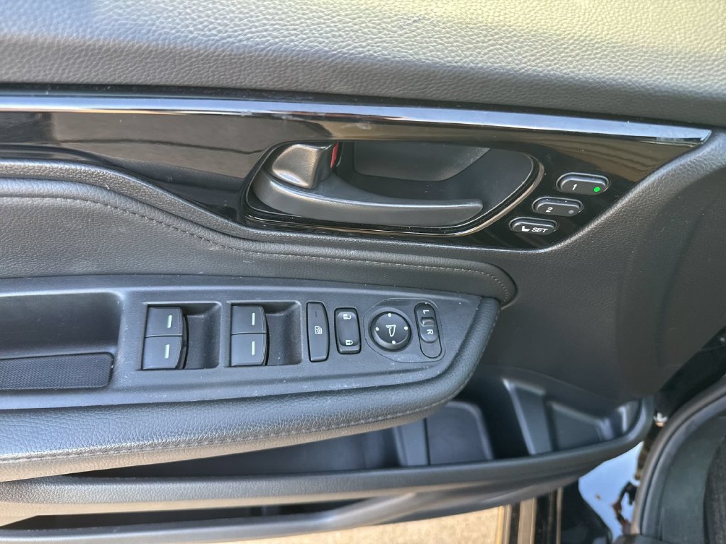 Used 2025 Honda Odyssey Touring image 13