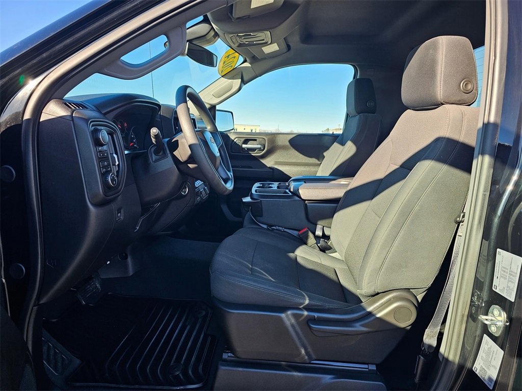 Used 2024 Chevrolet Silverado 1500 W/T w/ WT Value Package image 10