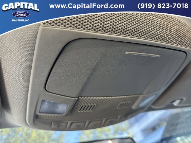 Certified 2018 Ford Fusion SE w/ Fusion SE Technology Package FWD image 33