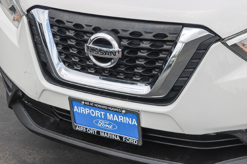 Used 2019 Nissan Kicks SV w/ Exterior Package FWD image 14