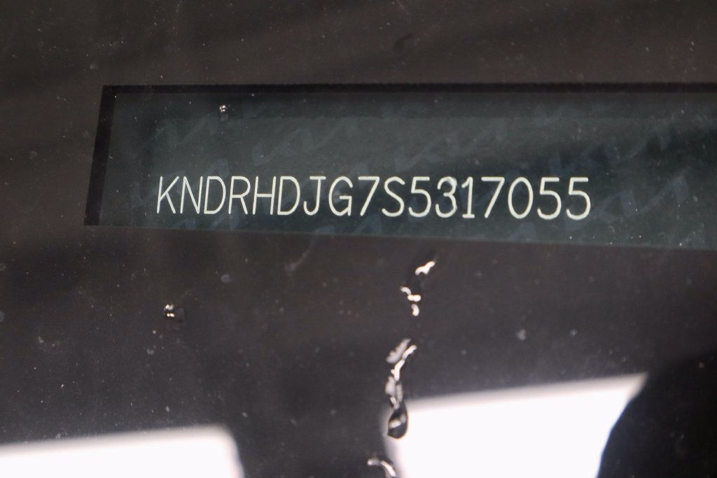 Used 2025 Kia Sorento EX AWD/4WD image 35