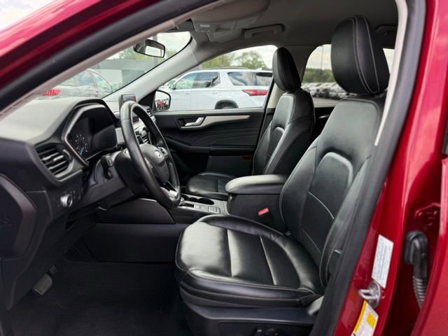 Certified 2022 Ford Escape SEL FWD image 13