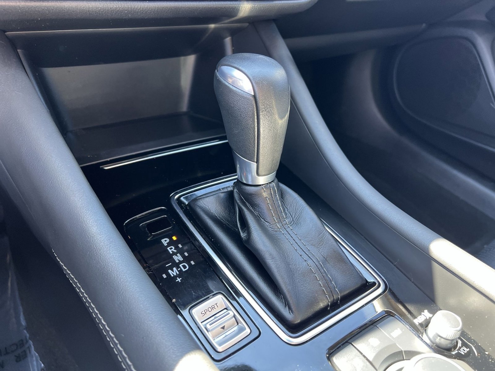 Used 2020 MAZDA MAZDA6 Touring image 21