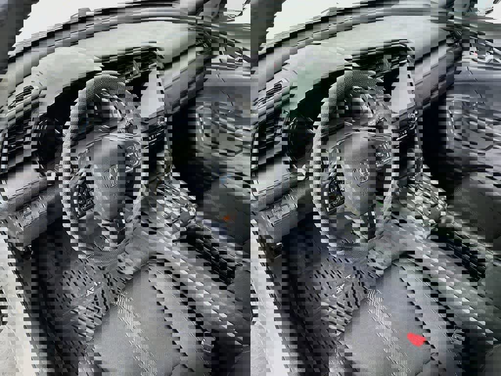 Used 2019 Honda Civic LX image 9