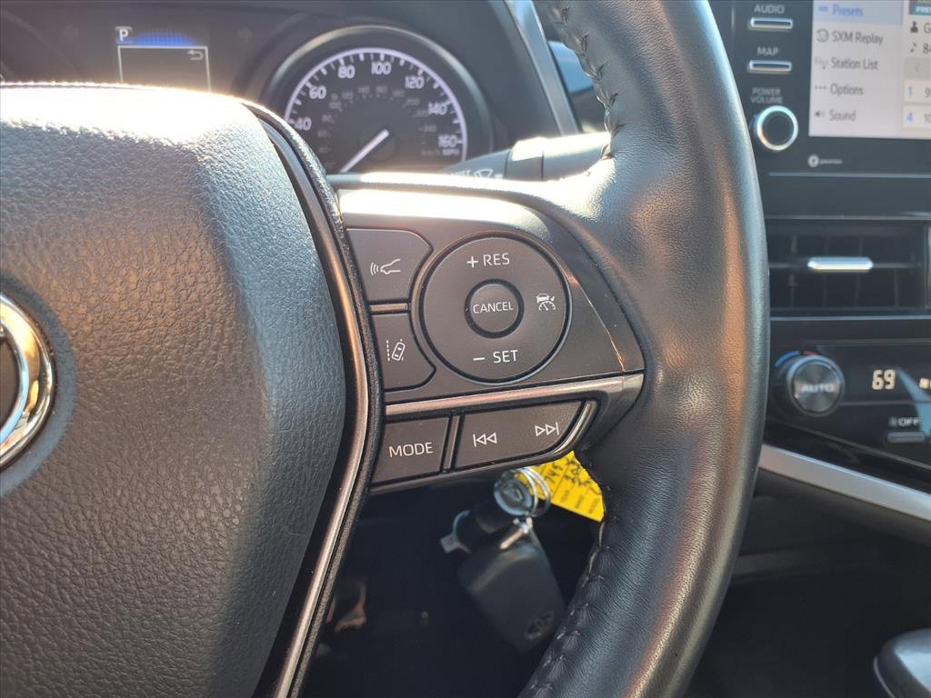 Used 2023 Toyota Camry SE image 15